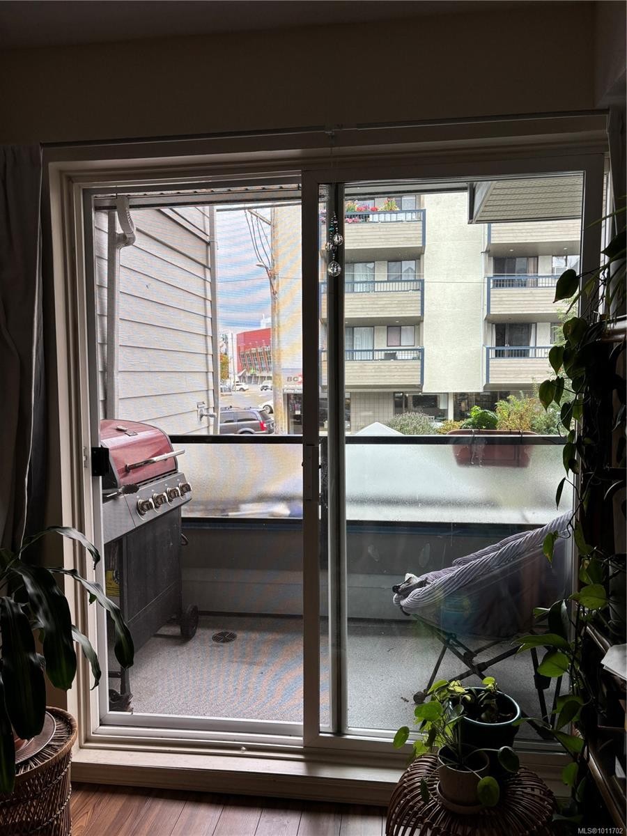 









827


North Park

St, 217,
Victoria,




BC
V8W 3Y3

