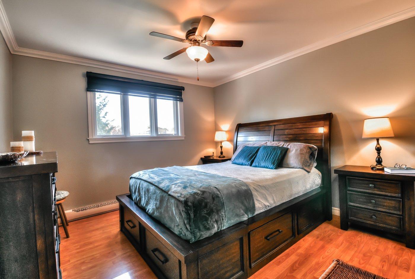 









1237


Ch. du Clocher

,
Saint-Jean-sur-Richelieu,




QC
J2Y1A4

