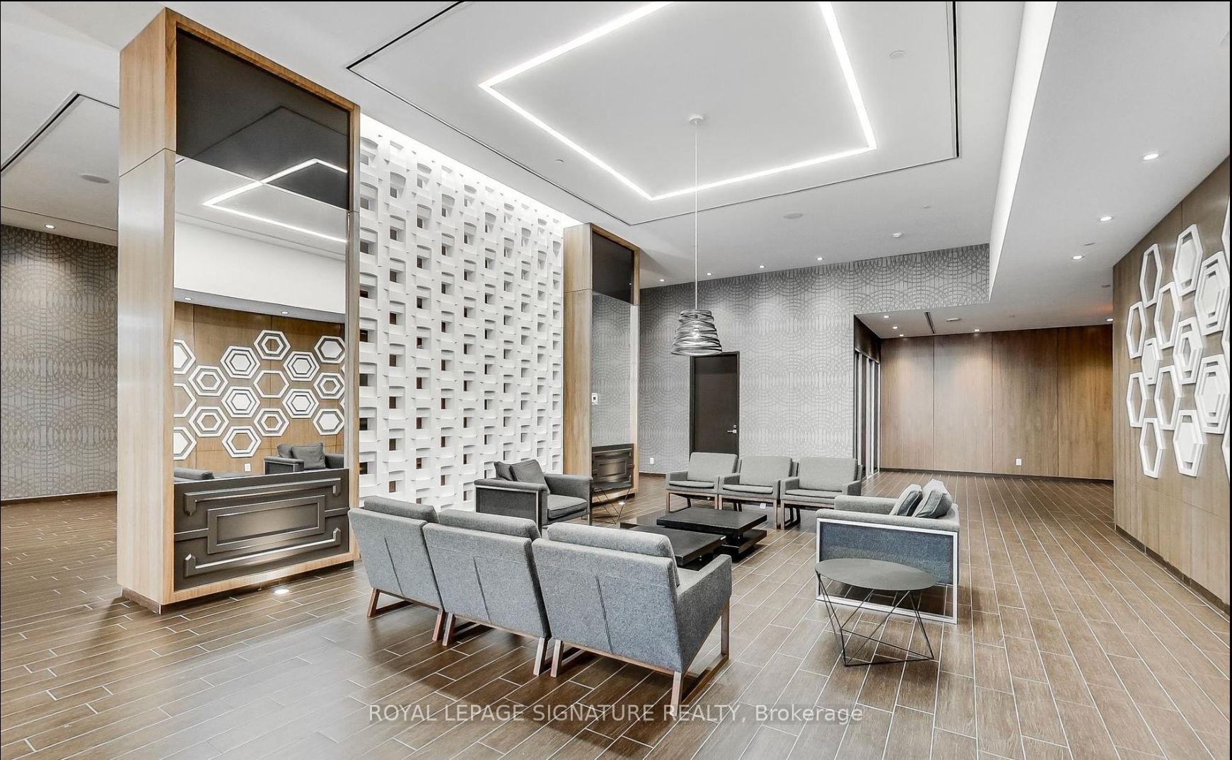 









36


Park Lawn

Road, 3102,
Toronto,




ON
M8V 0E5


