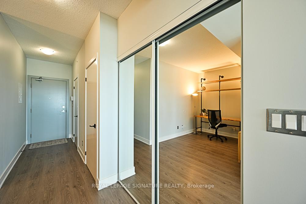 









99


The Donway

N/A West, 825,
Toronto,




ON
M3C 0N8


