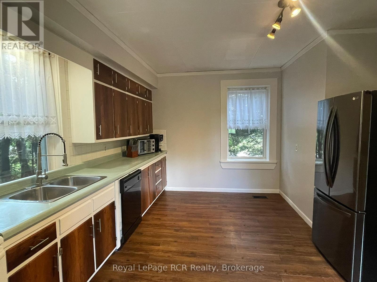 












349427 4TH CONCESSION B

,
Grey Highlands,




Ontario
N0C1M0

