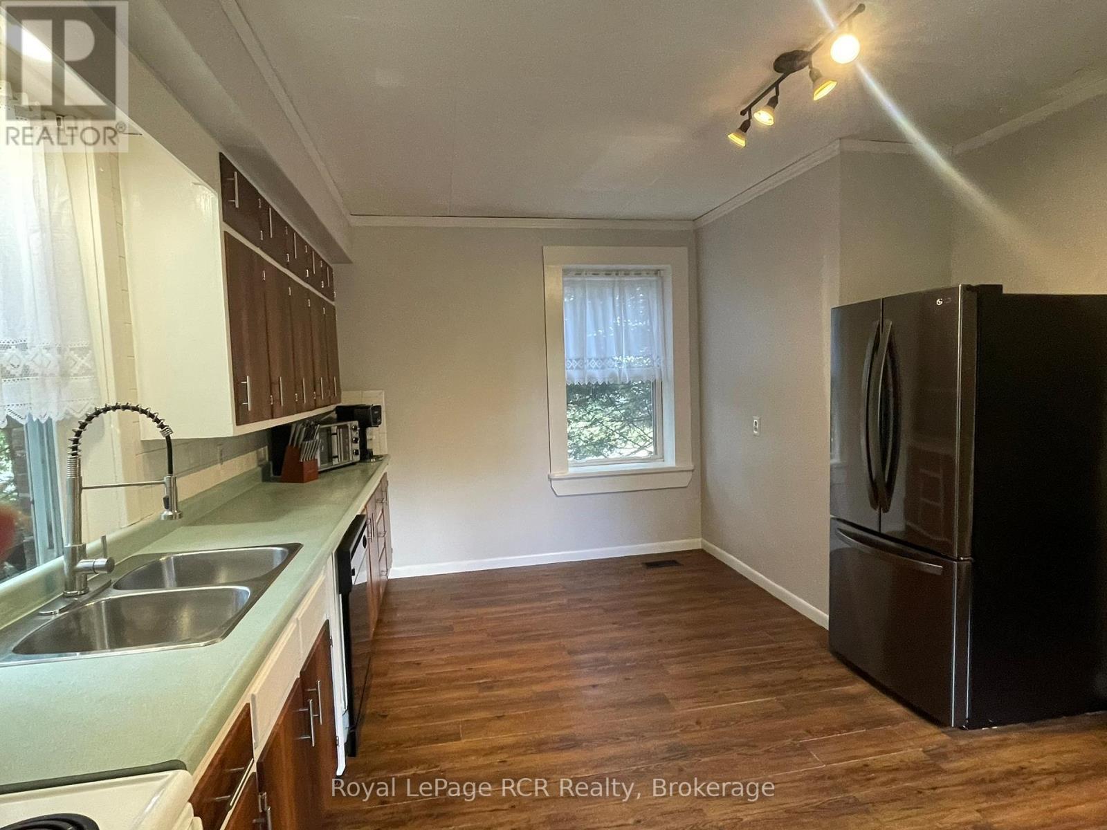 












349427 4TH CONCESSION B

,
Grey Highlands,




Ontario
N0C1M0

