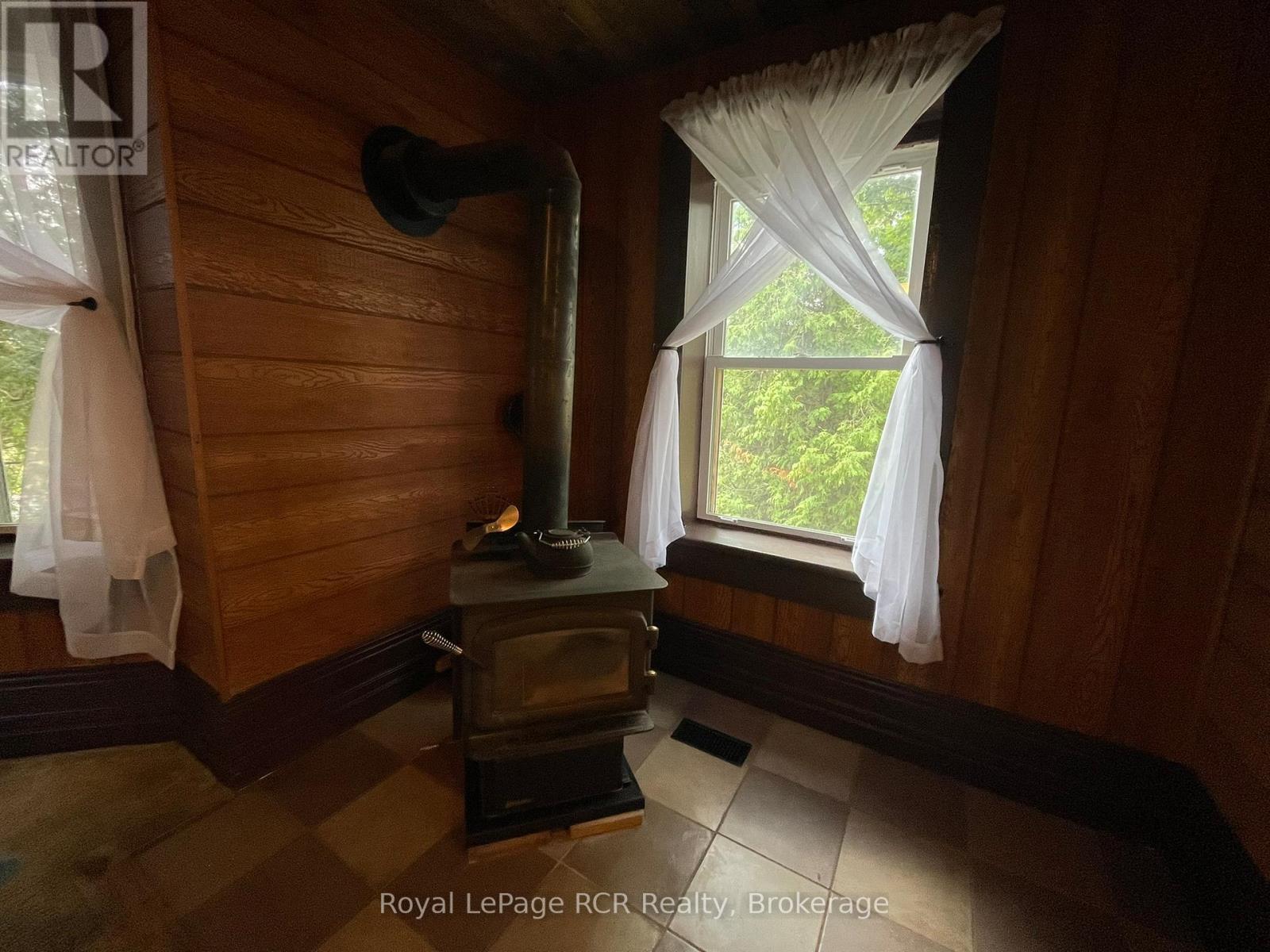 












349427 4TH CONCESSION B

,
Grey Highlands,




Ontario
N0C1M0

