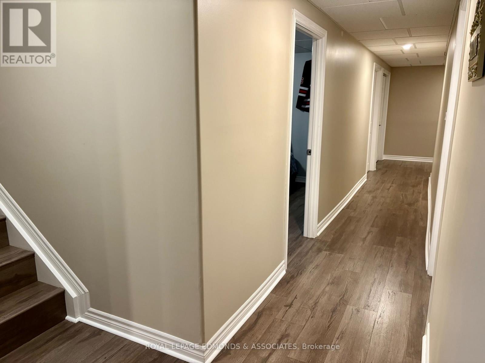 












19 SELLEY STREET

,
Petawawa,




Ontario
K8H3G9

