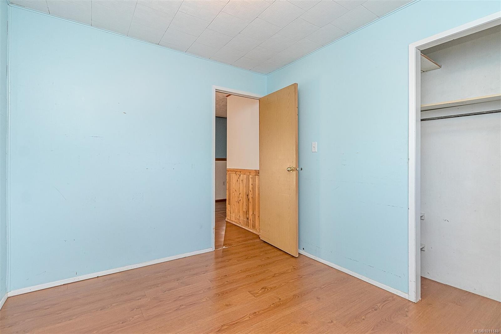 









402


Symonds

St,
Ladysmith,




BC
V9G 1A8

