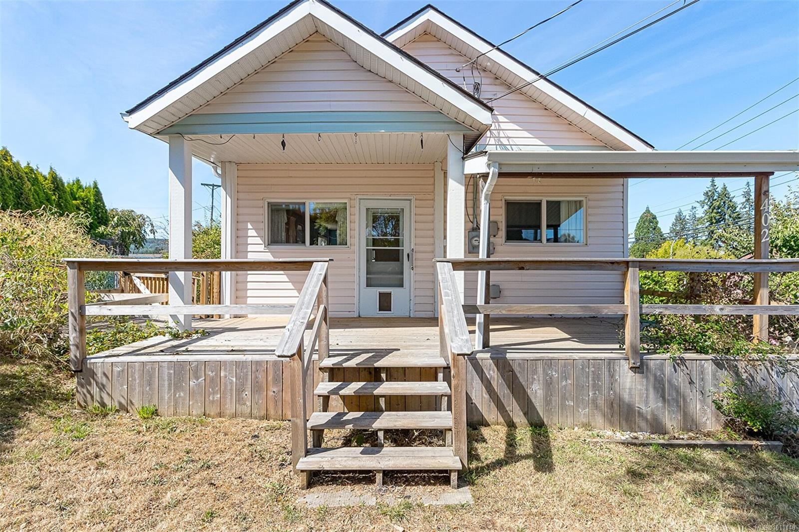 









402


Symonds

St,
Ladysmith,




BC
V9G 1A8

