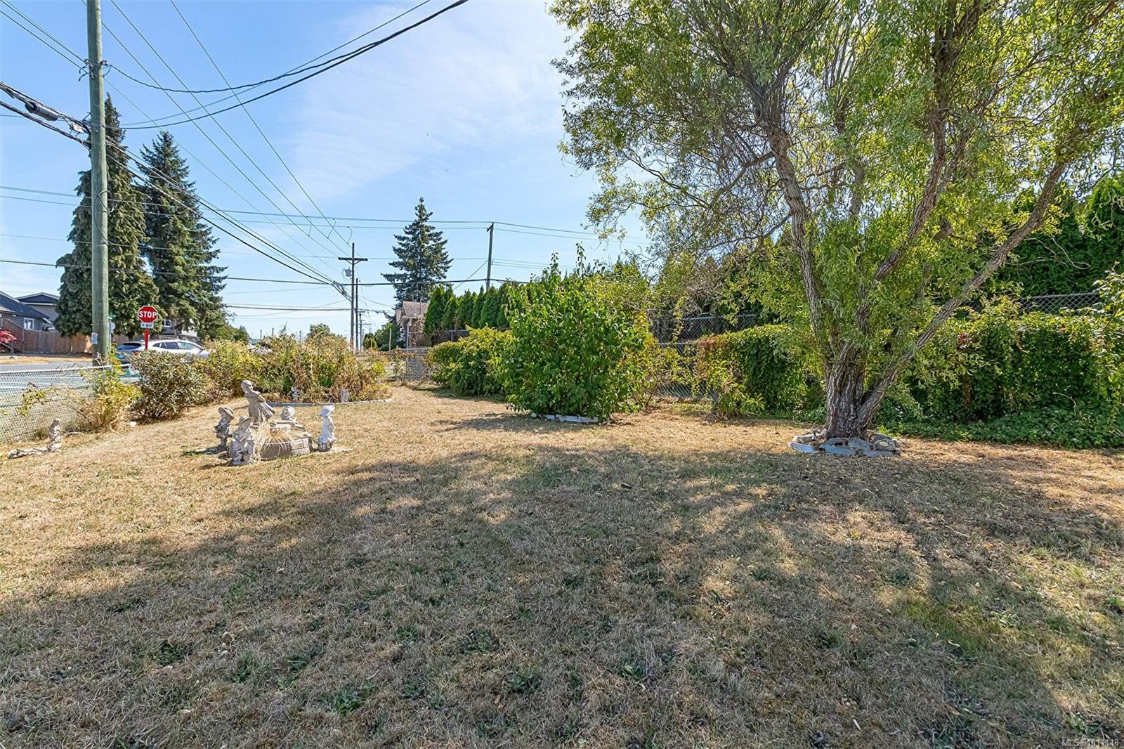 









402


Symonds

St,
Ladysmith,




BC
V9G 1A8

