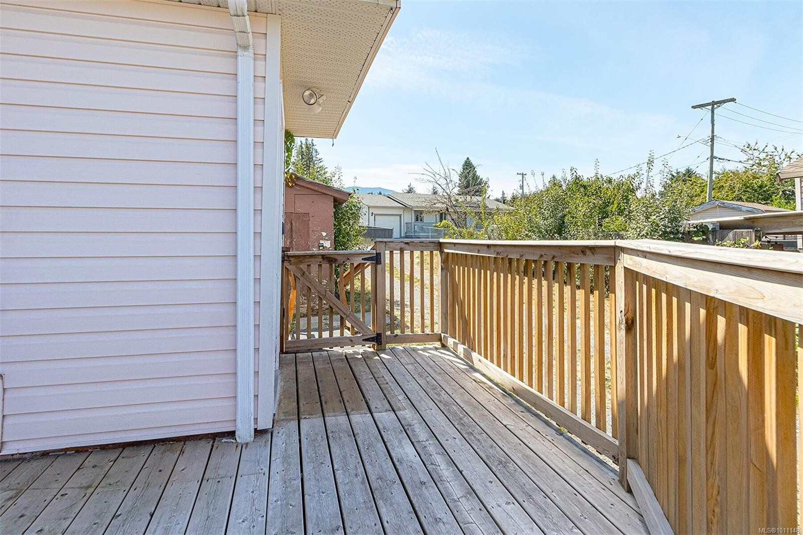 









402


Symonds

St,
Ladysmith,




BC
V9G 1A8

