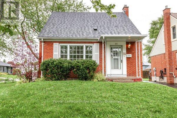 












35 RANKIN STREET

,
Stratford,




Ontario
N5A6H8

