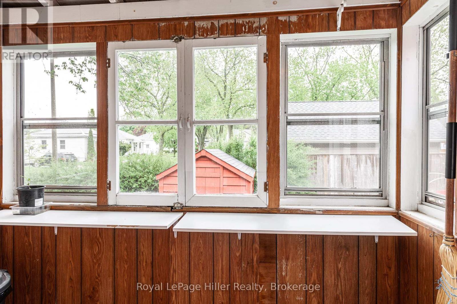 












35 RANKIN STREET

,
Stratford,




Ontario
N5A6H8


