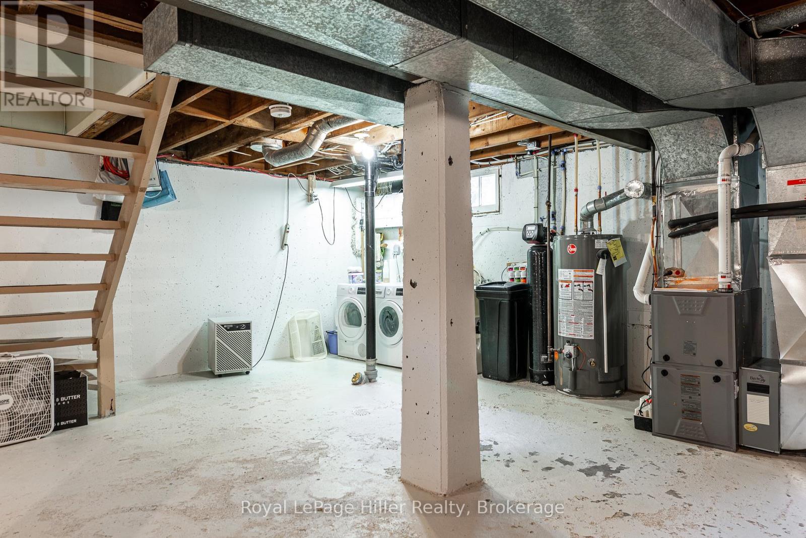 












35 RANKIN STREET

,
Stratford,




Ontario
N5A6H8

