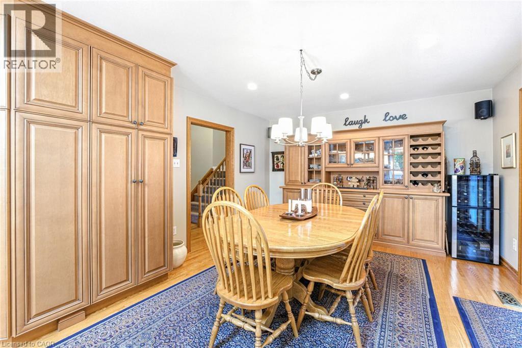 












298 GLEN AFTON Drive

,
Burlington,




Ontario
L7L1H1


