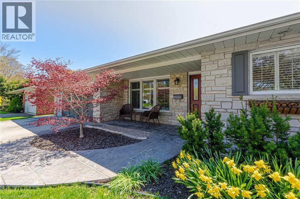 












298 GLEN AFTON Drive

,
Burlington,




Ontario
L7L1H1

