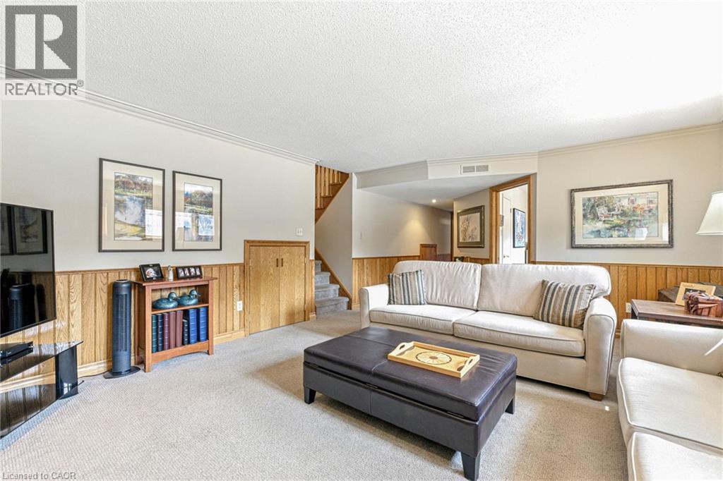 












298 GLEN AFTON Drive

,
Burlington,




Ontario
L7L1H1

