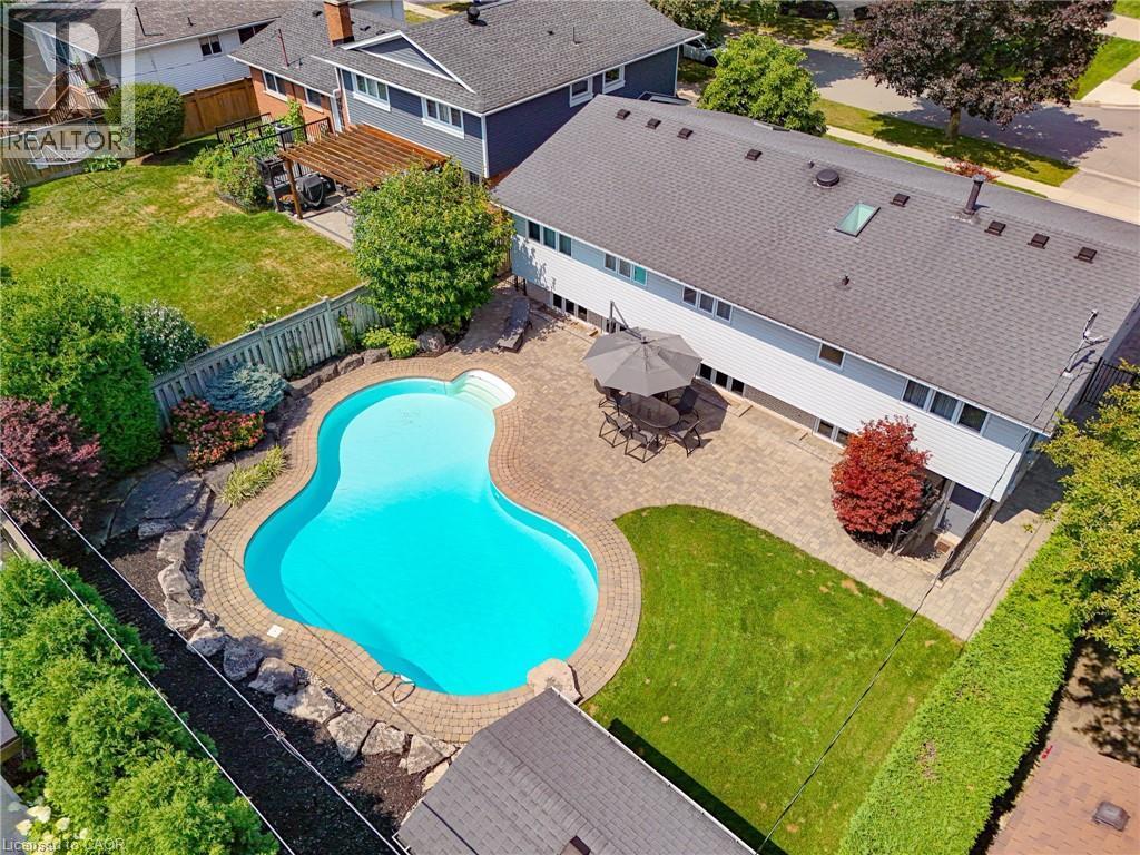 












298 GLEN AFTON Drive

,
Burlington,




Ontario
L7L1H1

