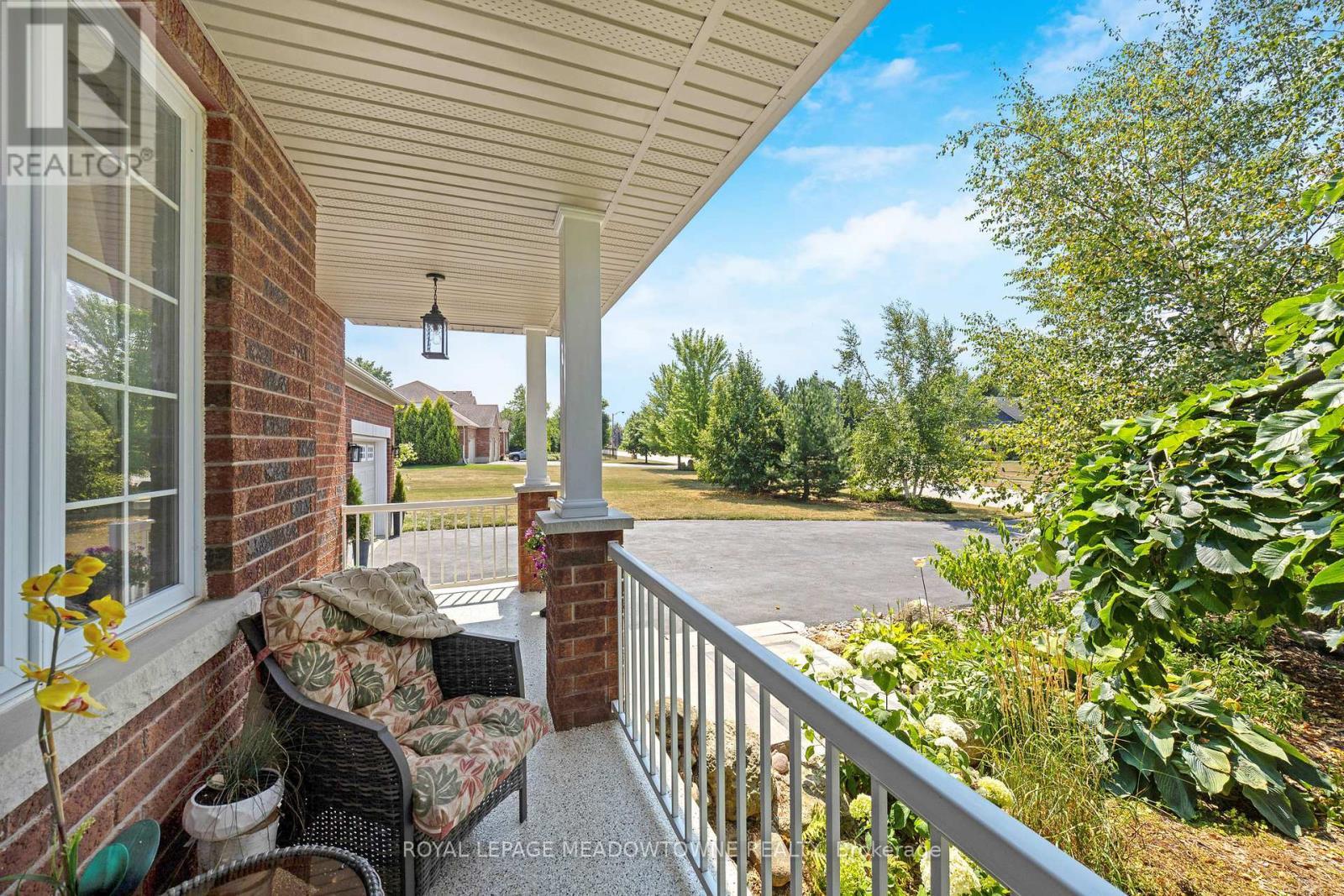 












26 ISLAND LAKE ROAD

,
Mono,




Ontario
L9W5K3

