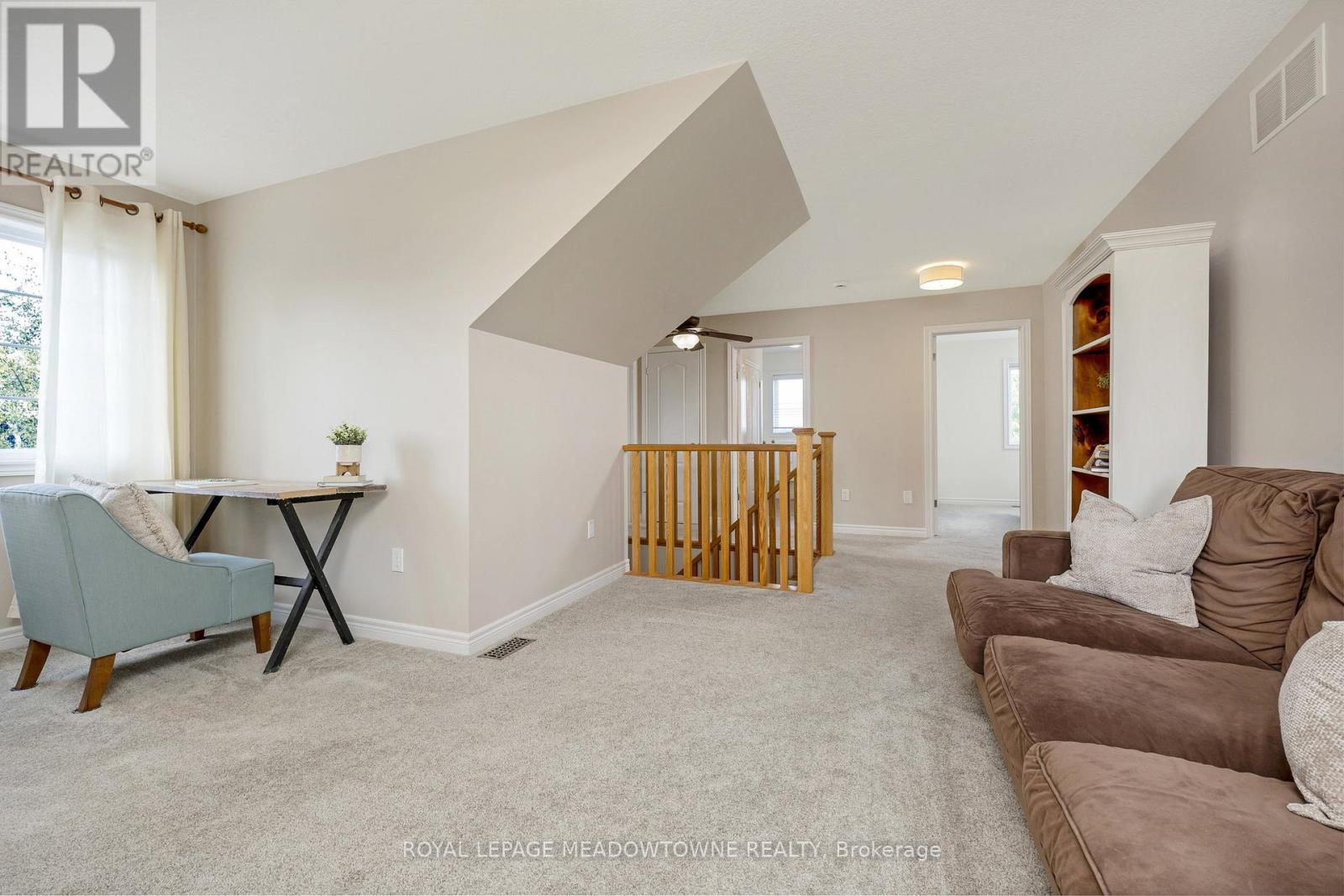 












26 ISLAND LAKE ROAD

,
Mono,




Ontario
L9W5K3

