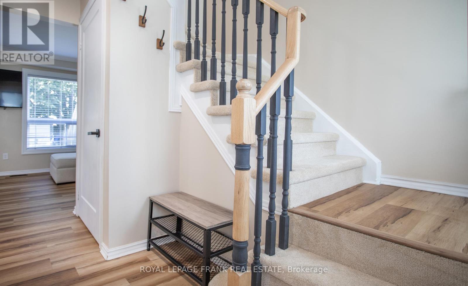 












57 ELFORD DRIVE

,
Clarington (Bowmanville),




Ontario
L1C4R4

