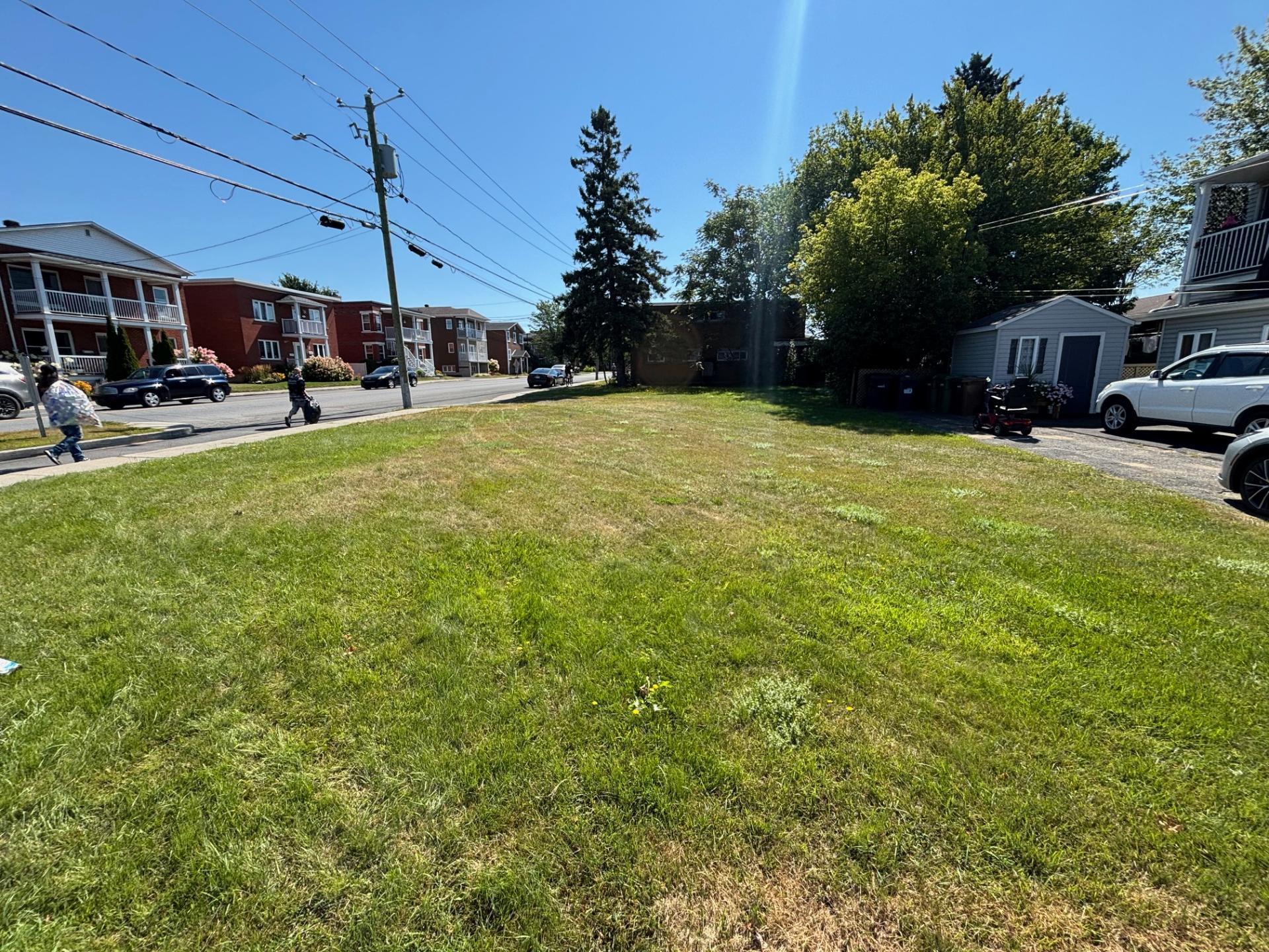 












Rue Notre-Dame

,
Drummondville,







QC
J2C2M2

