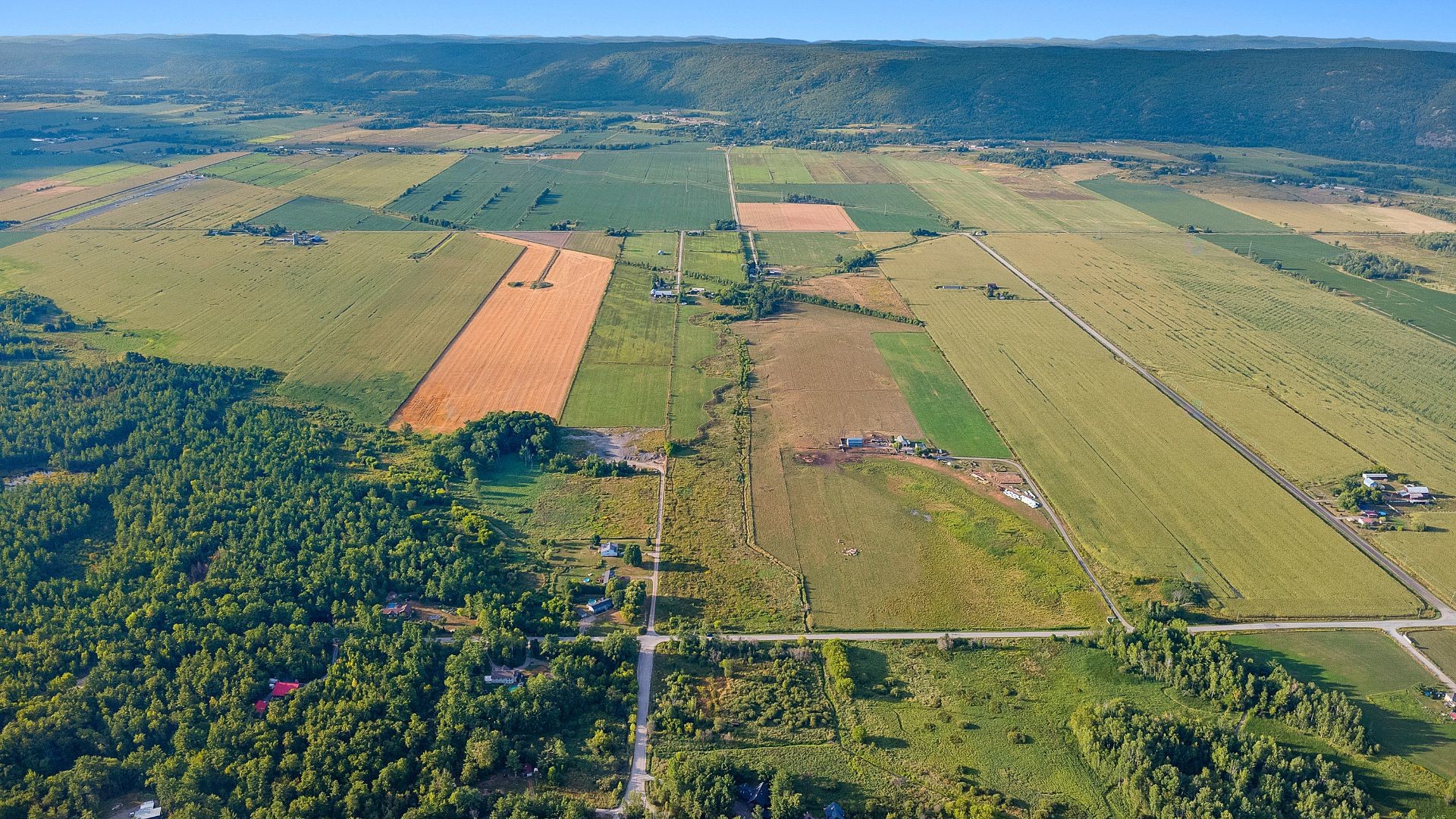 









500


Ch. Richards

,
Pontiac,







QC
J0X2G0

