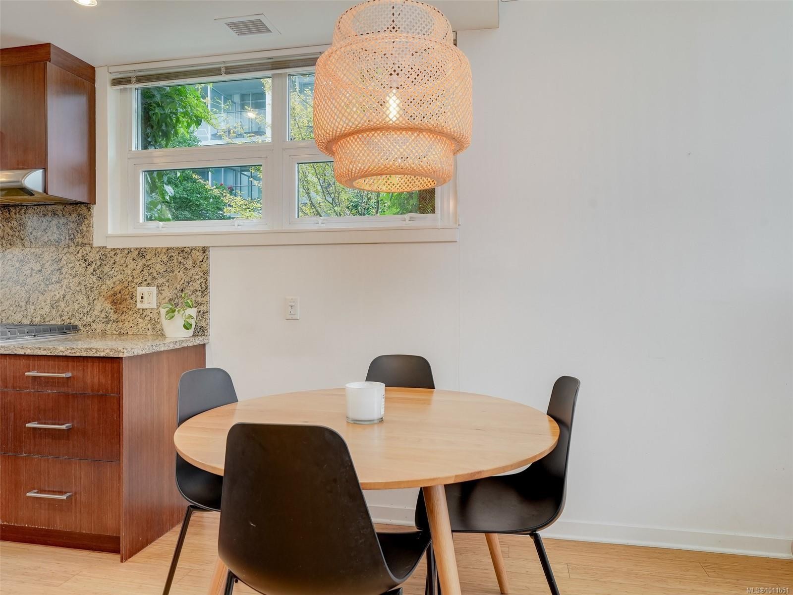 









379


TYEE

Rd, 101,
Victoria,




BC
V9A 0B4

