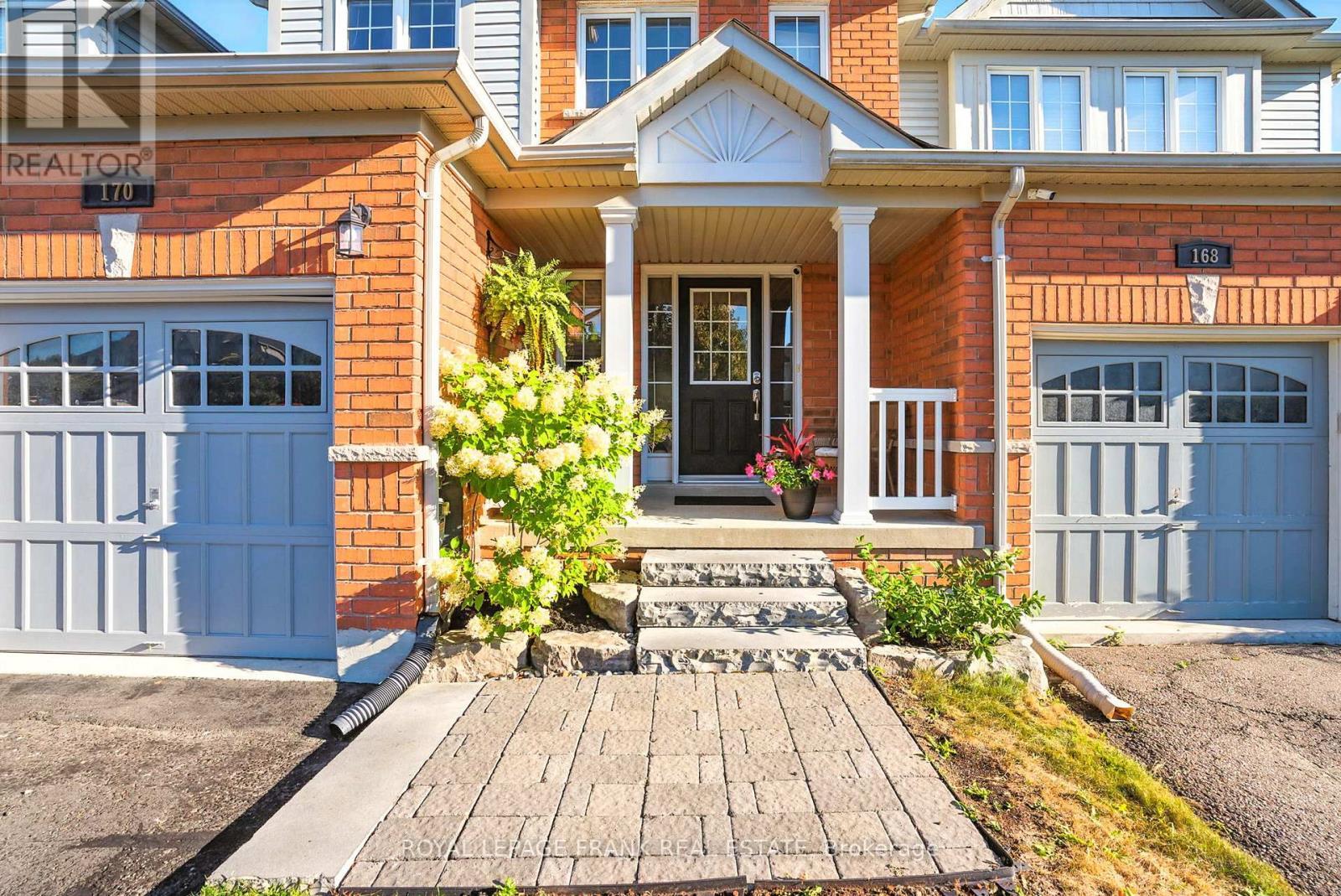 












170 COURVIER CRESCENT

,
Clarington (Bowmanville),




Ontario
L1C0E6

