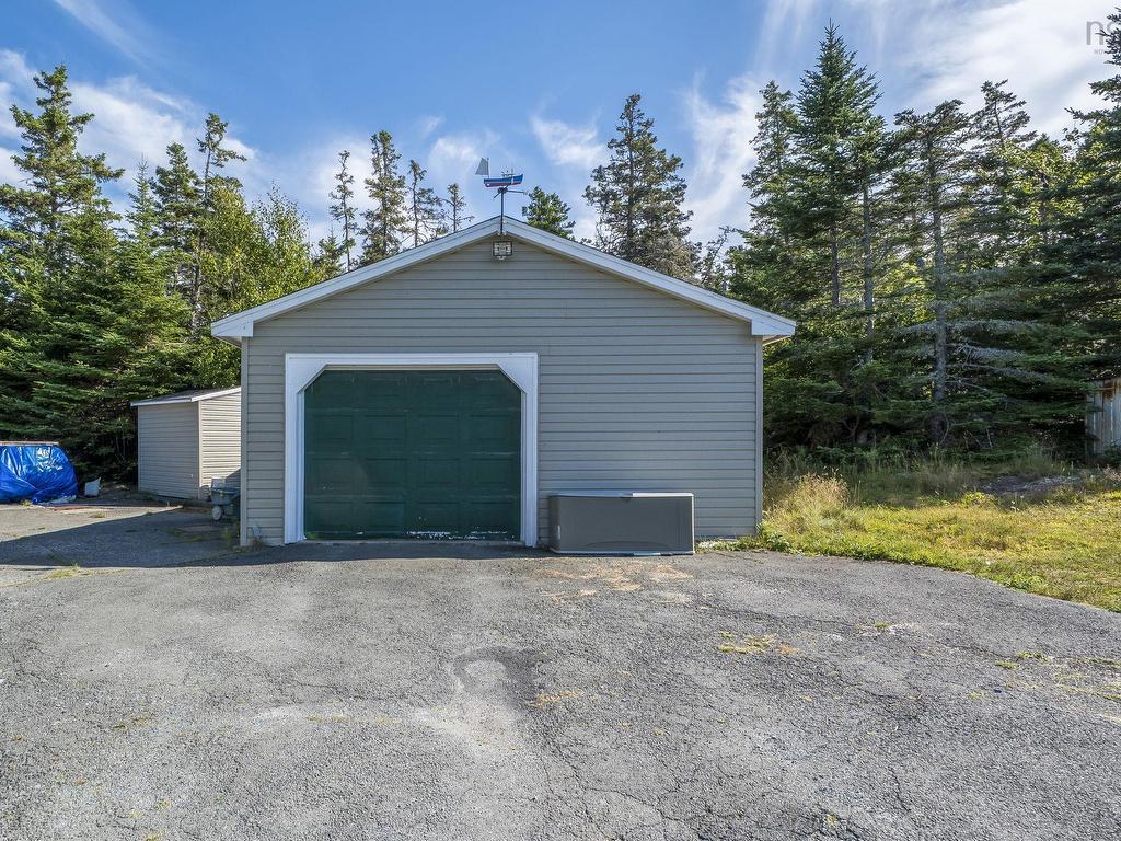 












369 Sambro Creek Road

,
Sambro Creek,




NS
B3V 1E9

