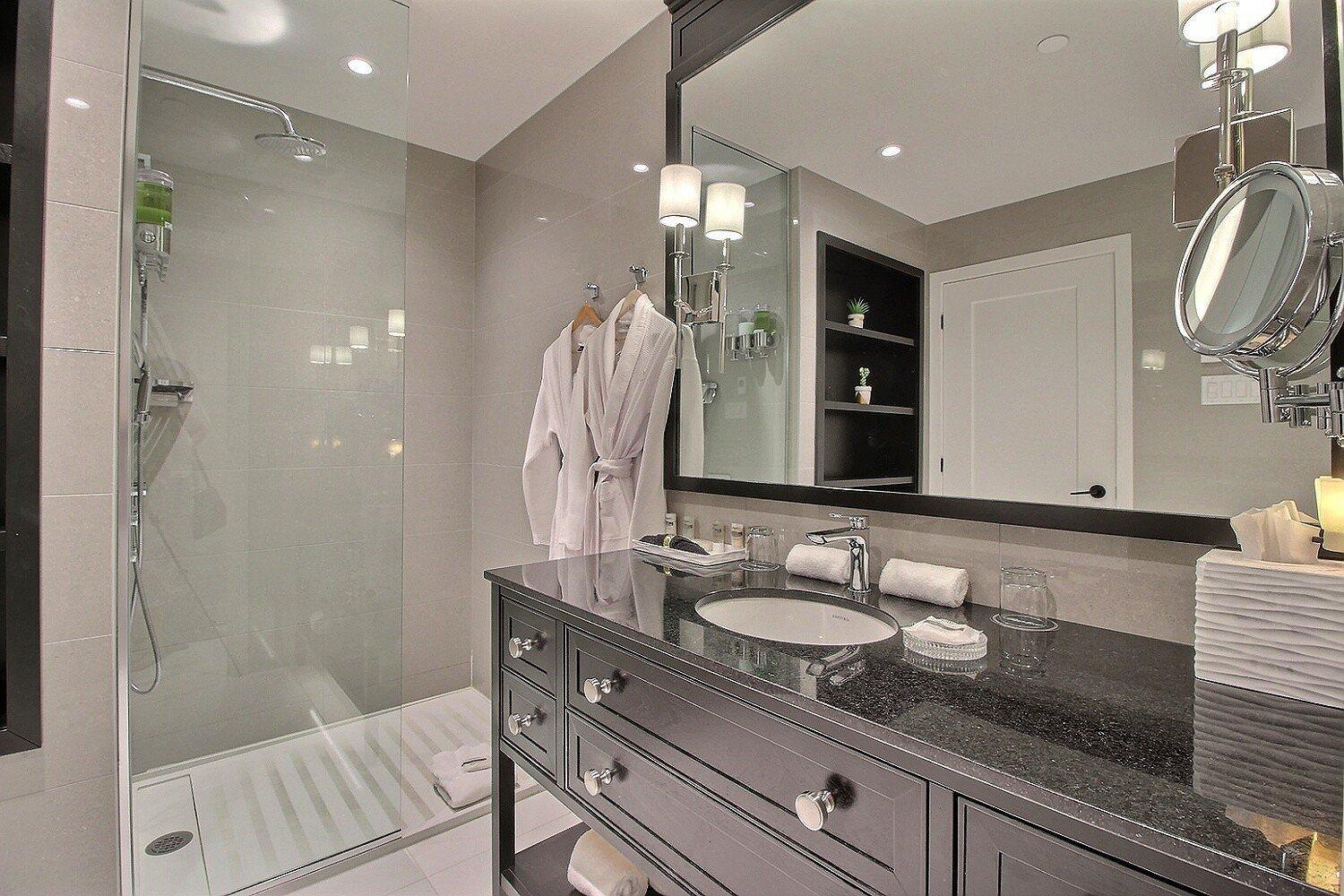 









694


Ch. Ripple Cove

, 115,
Ayer's Cliff,




QC
J0B1C0

