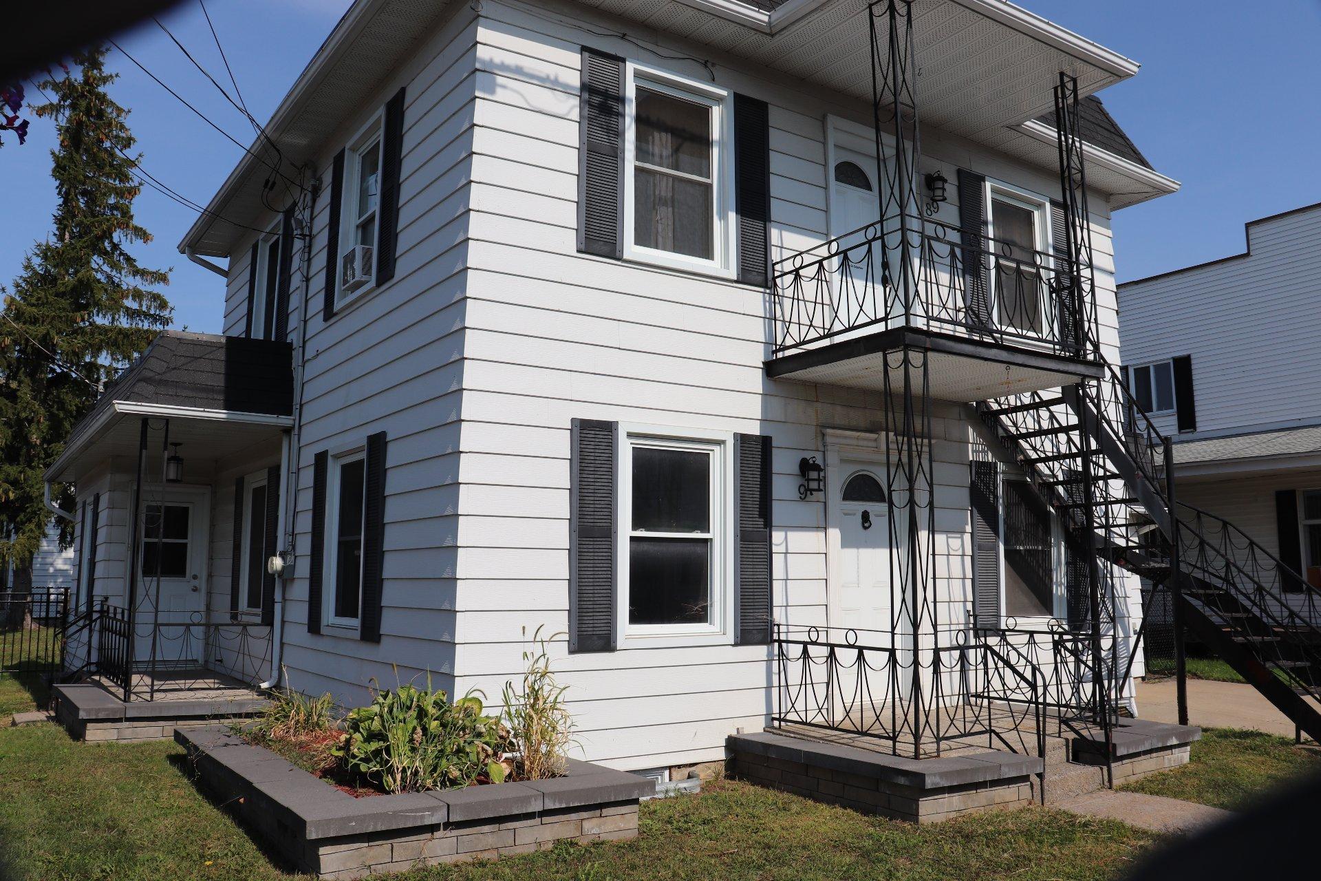 









89

 - 91


Rue Notre-Dame

,
L'Épiphanie,




QC
J5X2V4

