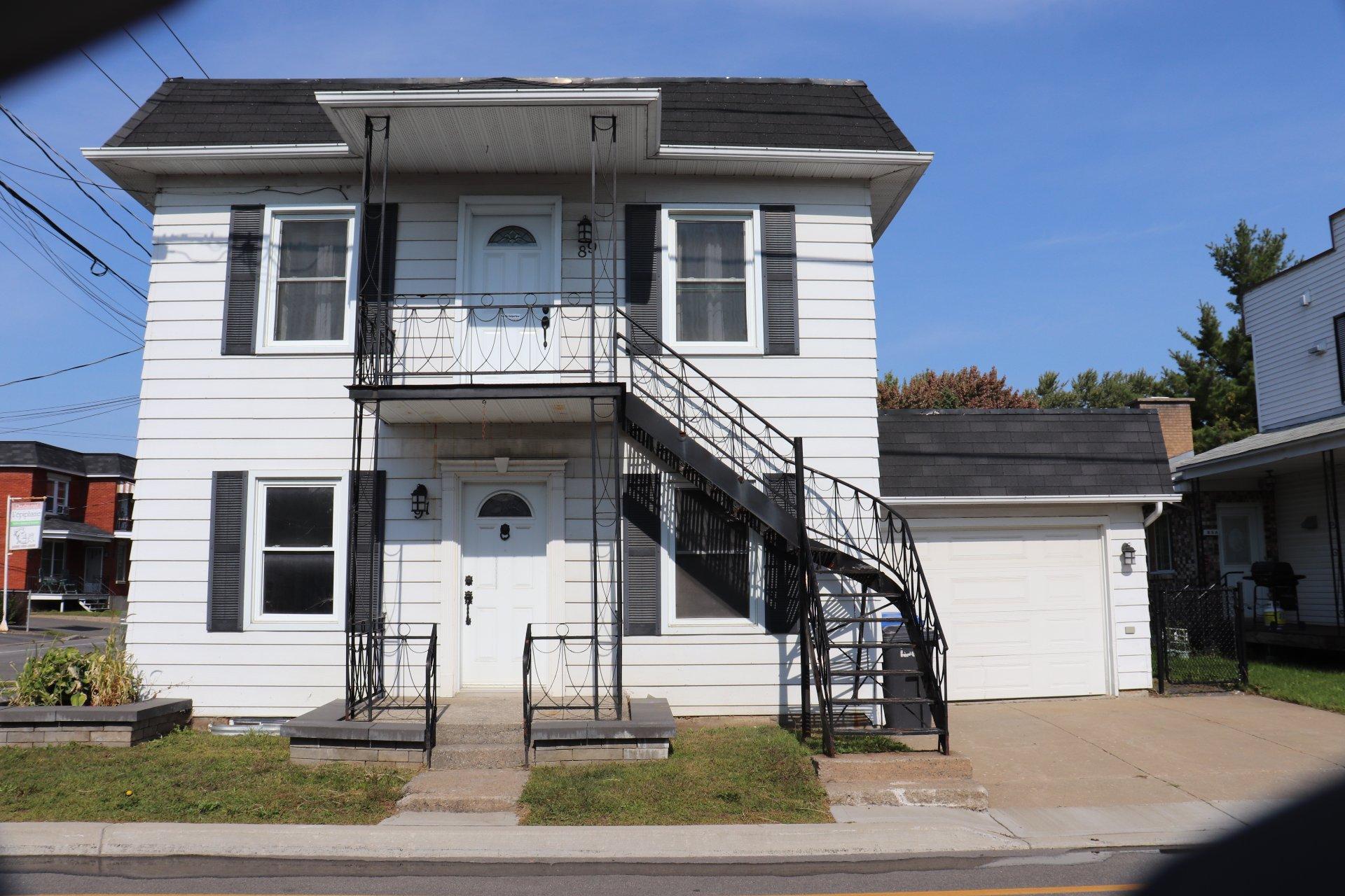 









89

 - 91


Rue Notre-Dame

,
L'Épiphanie,




QC
J5X2V4

