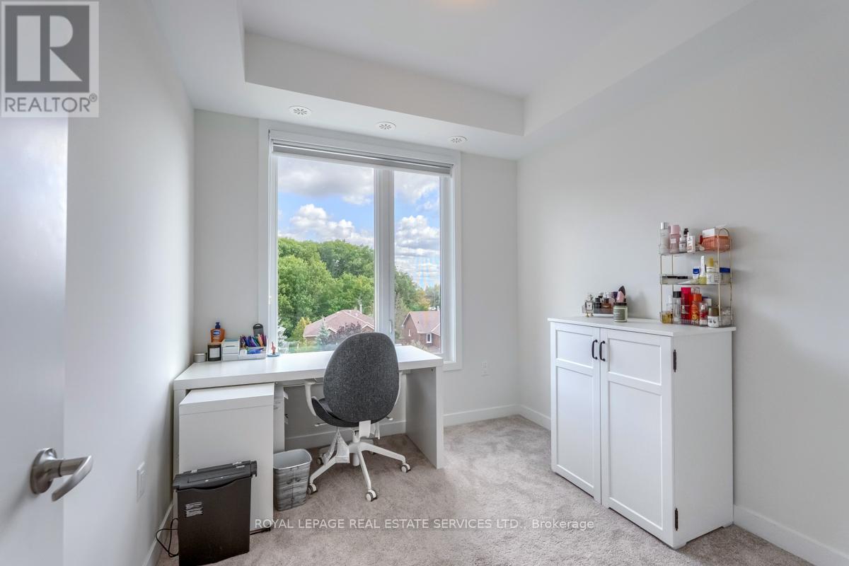 












16 - 3538 COLONIAL DRIVE

,
Mississauga,




Ontario
L5L0C1

