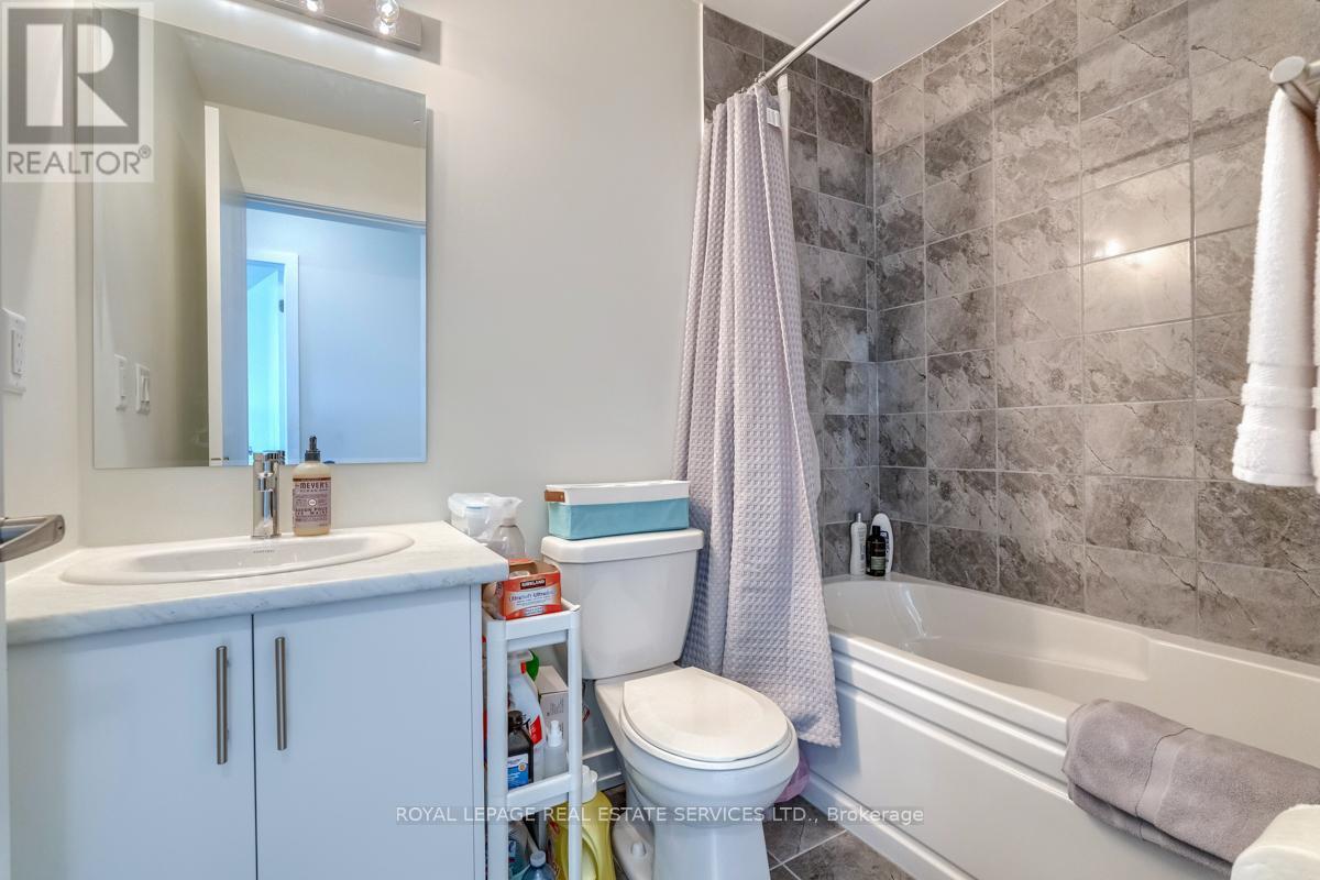 












16 - 3538 COLONIAL DRIVE

,
Mississauga,




Ontario
L5L0C1

