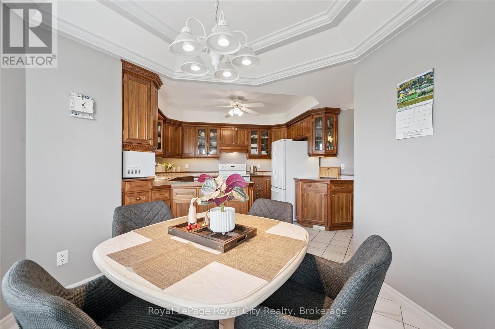 












8411 ERAMOSA/MILTON TOWNLINE

,
Guelph/Eramosa,




Ontario
N0B2K0

