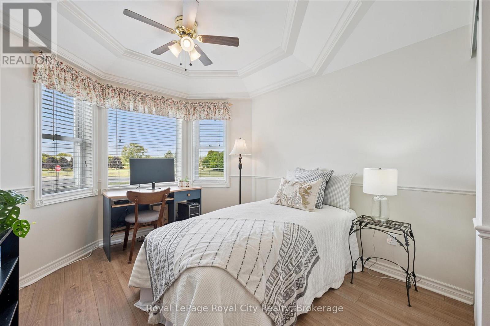 












8411 ERAMOSA/MILTON TOWNLINE

,
Guelph/Eramosa,




Ontario
N0B2K0

