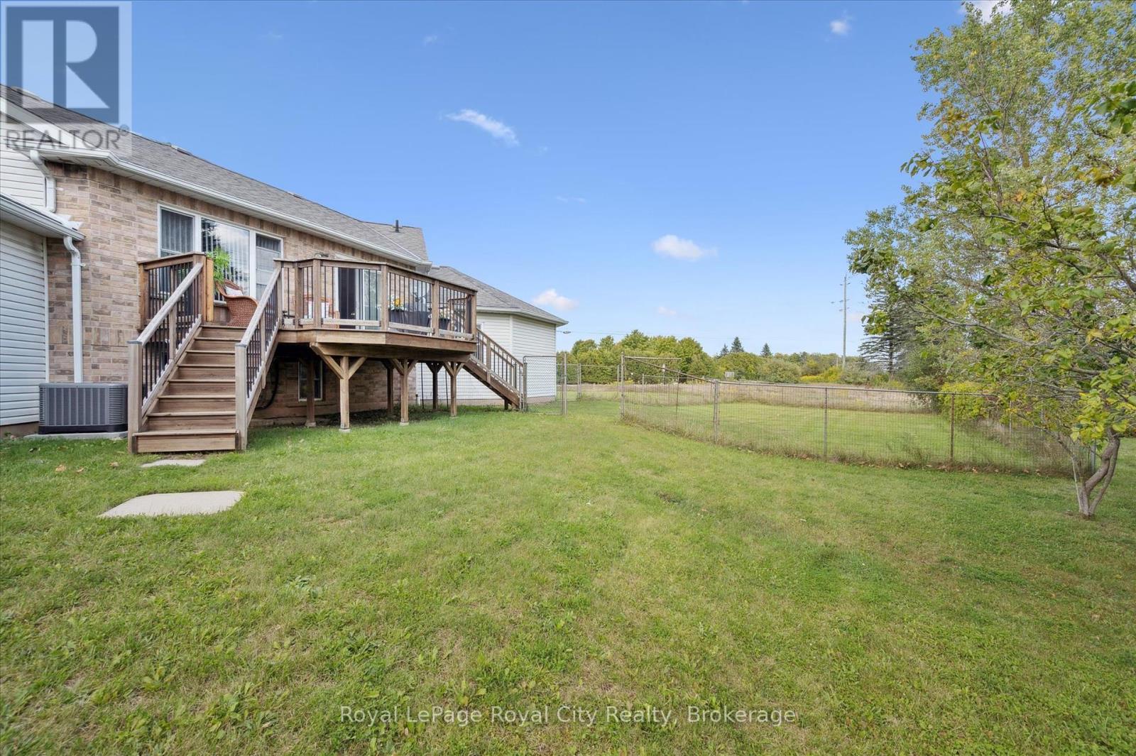 












8411 ERAMOSA/MILTON TOWNLINE

,
Guelph/Eramosa,




Ontario
N0B2K0

