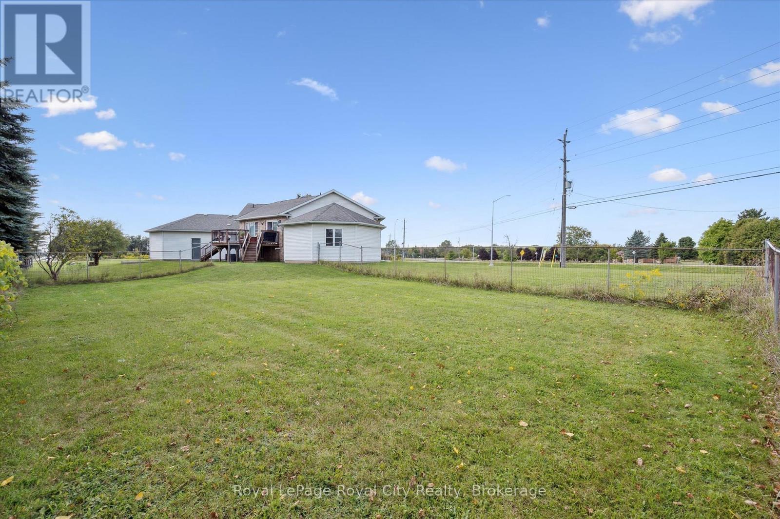 












8411 ERAMOSA/MILTON TOWNLINE

,
Guelph/Eramosa,




Ontario
N0B2K0

