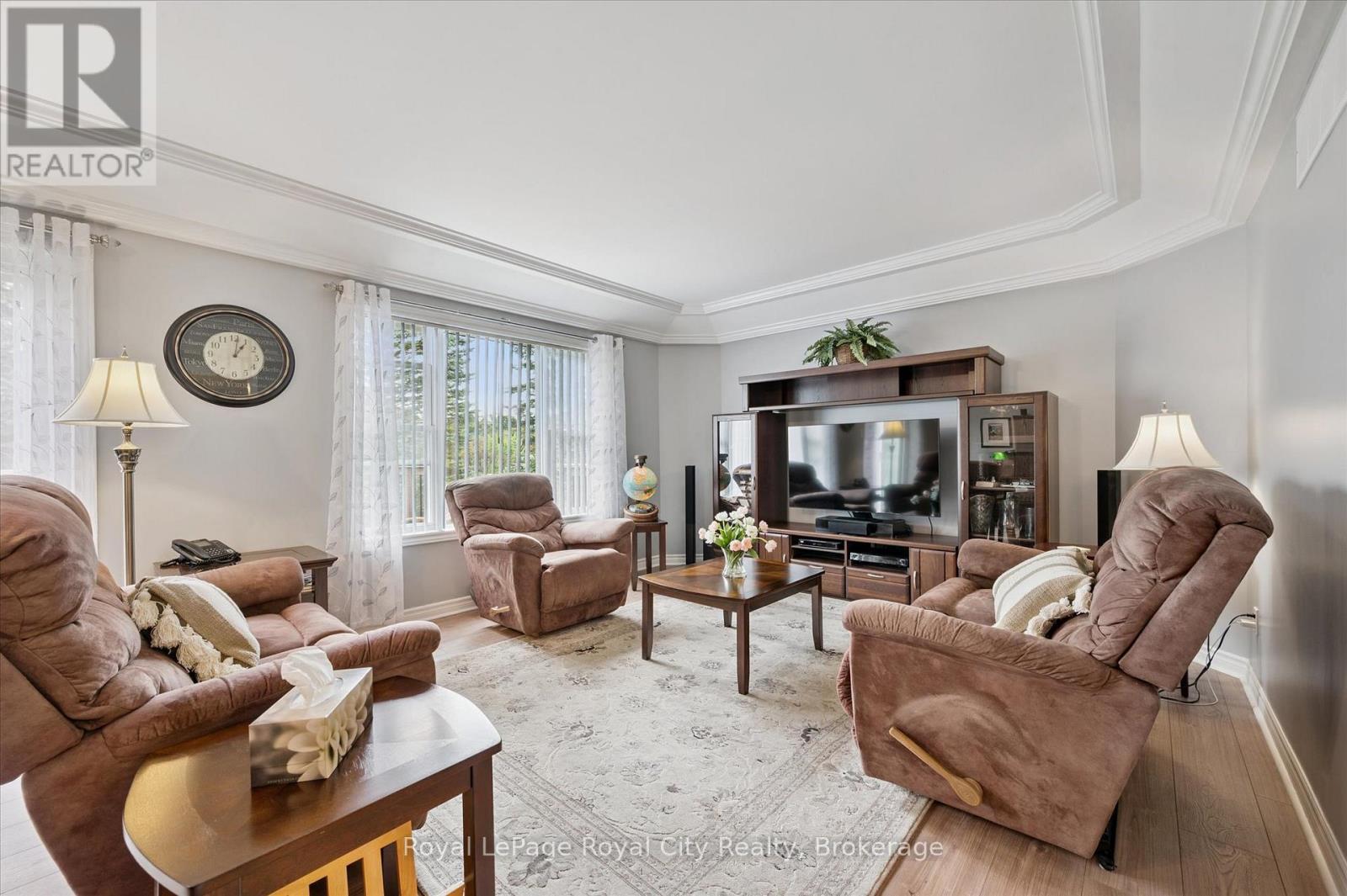 












8411 ERAMOSA/MILTON TOWNLINE

,
Guelph/Eramosa,




Ontario
N0B2K0

