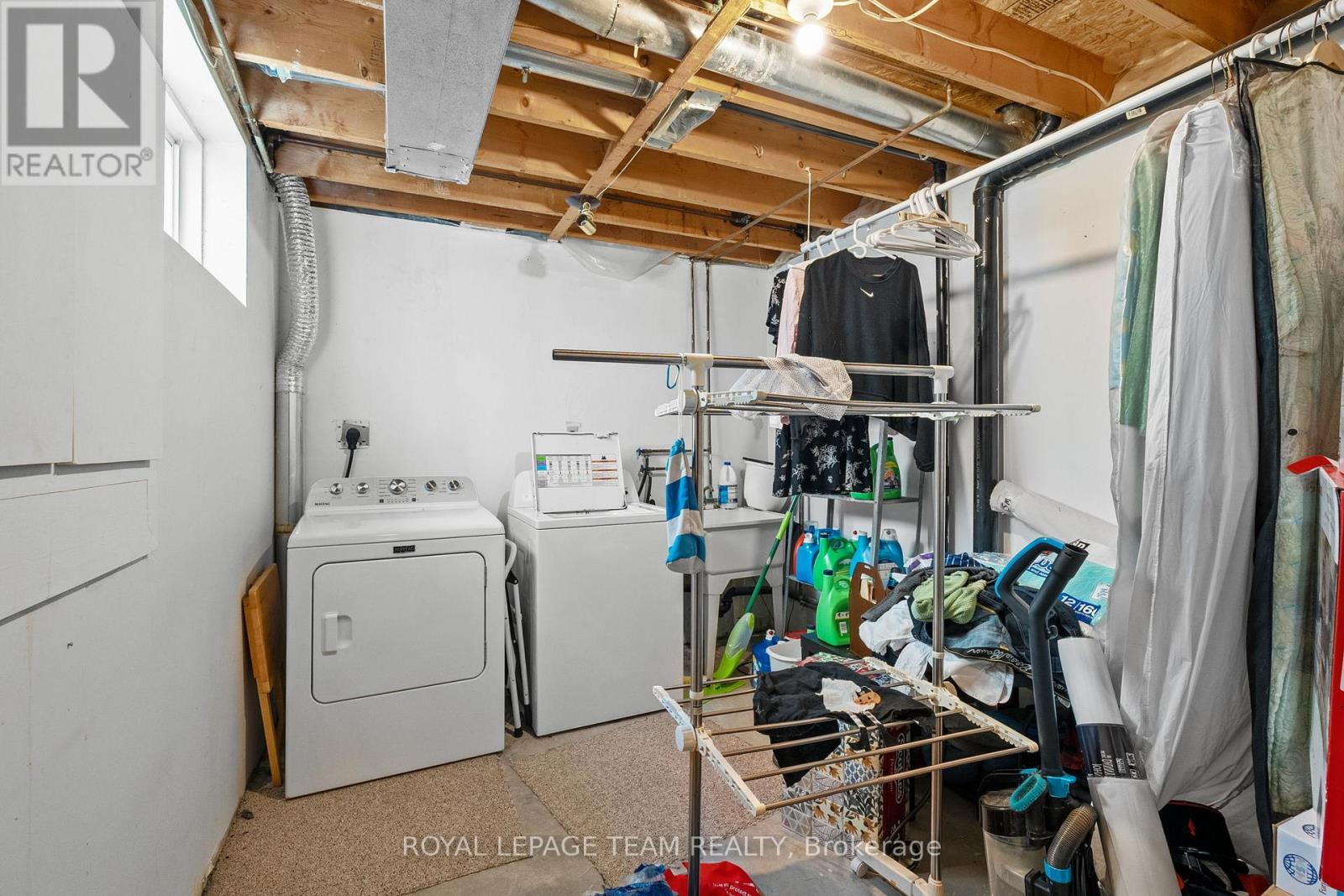 












1991 BANFF AVENUE

,
Ottawa,




Ontario
K1V7X6

