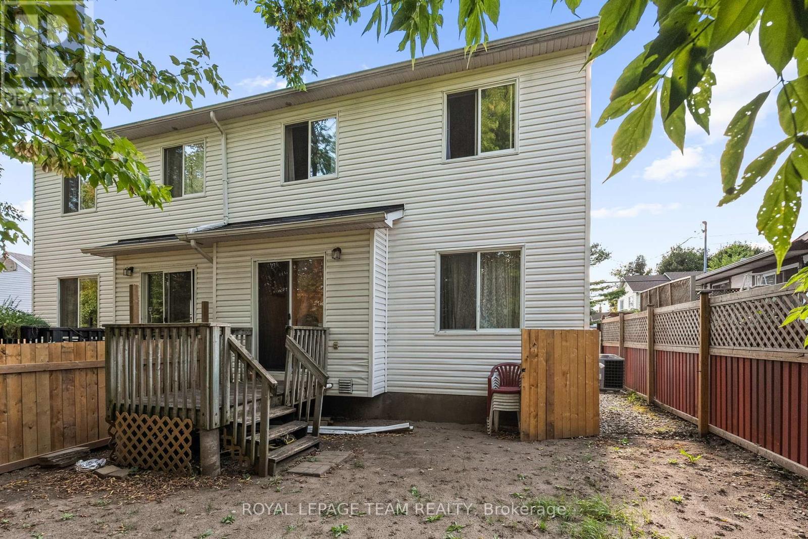 












1991 BANFF AVENUE

,
Ottawa,




Ontario
K1V7X6


