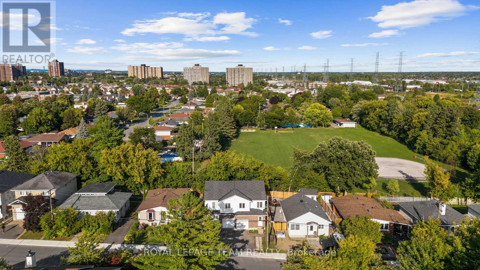 












1991 BANFF AVENUE

,
Ottawa,




Ontario
K1V7X6

