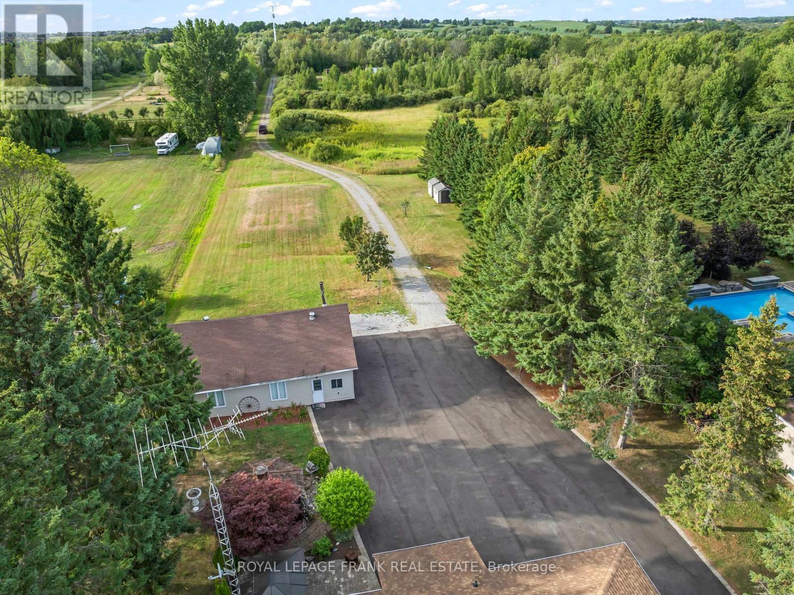 












1440 PEBBLESTONE ROAD

,
Clarington,




Ontario
L1E2K5

