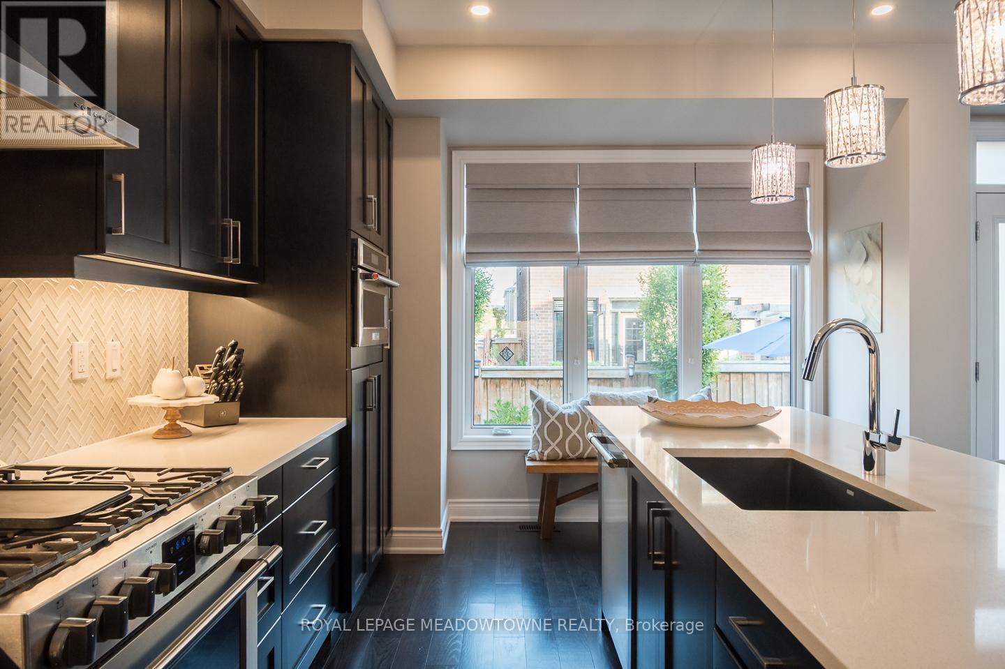 












390 RAMSEY PLACE

,
Milton,




Ontario
L9E1N3

