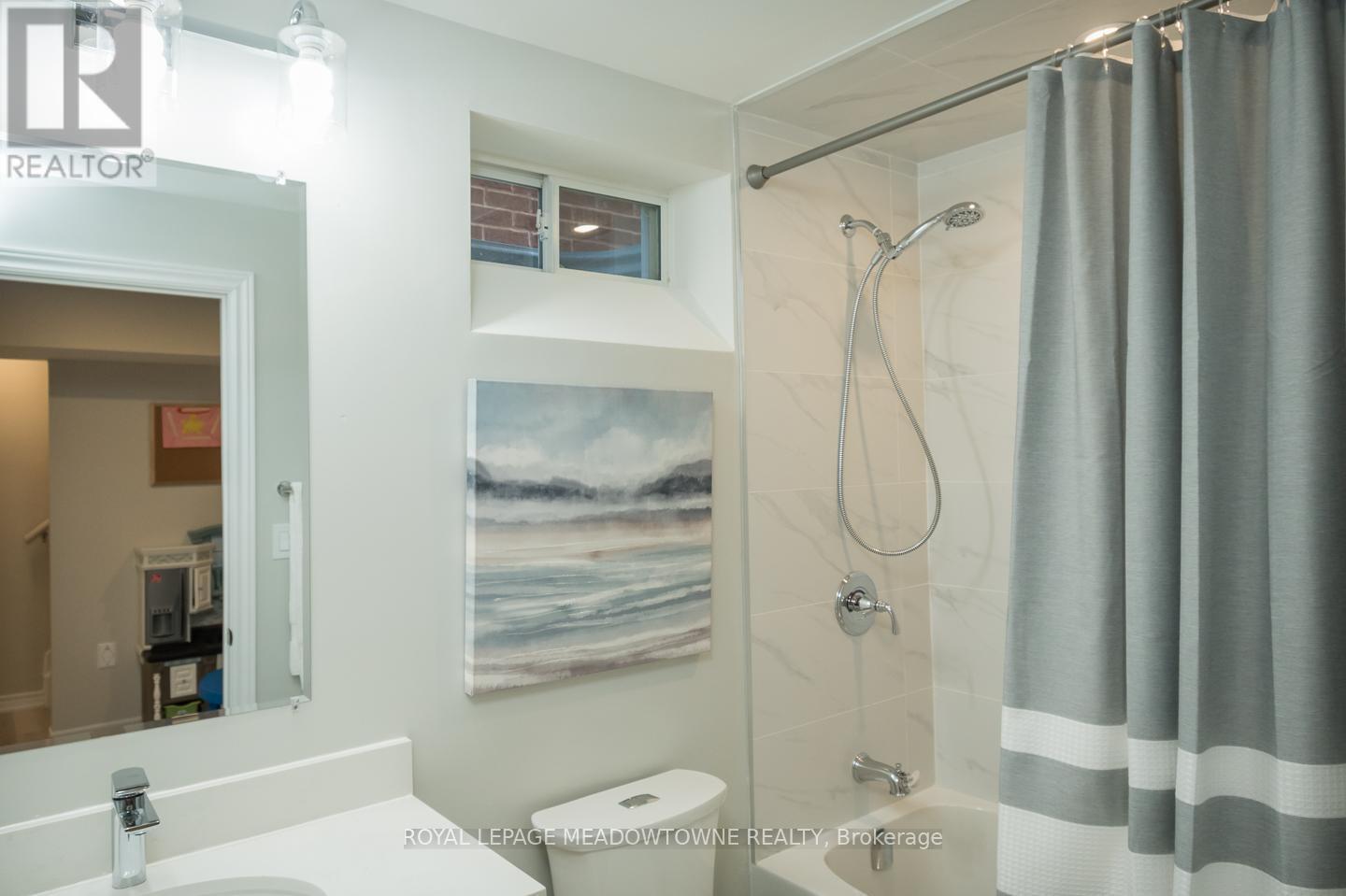 












390 RAMSEY PLACE

,
Milton,




Ontario
L9E1N3

