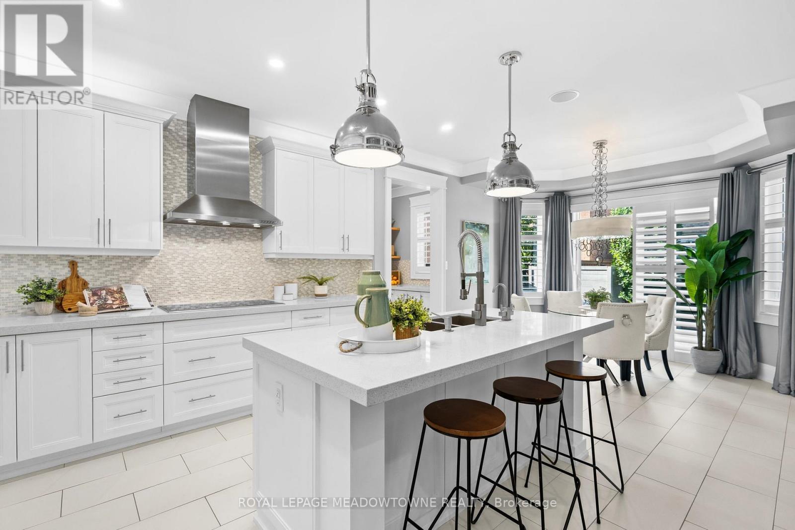 












729 WETTLAUFER TERRACE

,
Milton,




Ontario
L9T8M8

