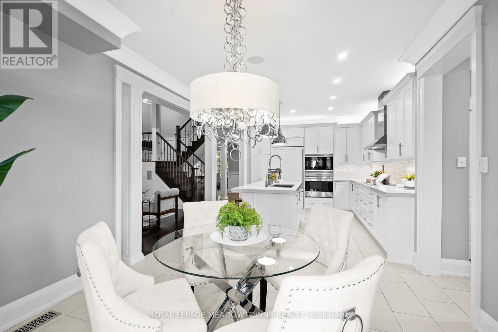 












729 WETTLAUFER TERRACE

,
Milton,




Ontario
L9T8M8


