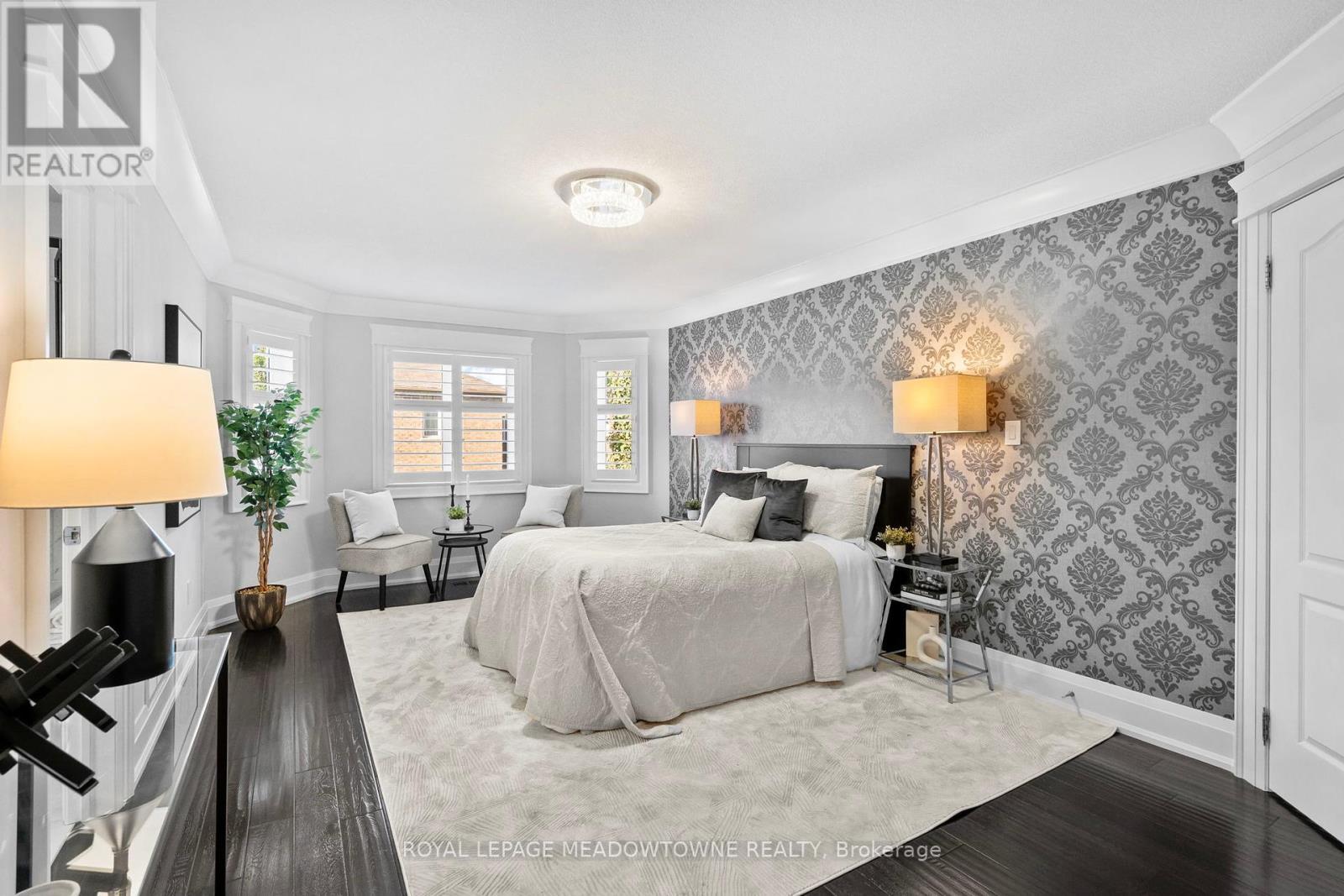 












729 WETTLAUFER TERRACE

,
Milton,




Ontario
L9T8M8

