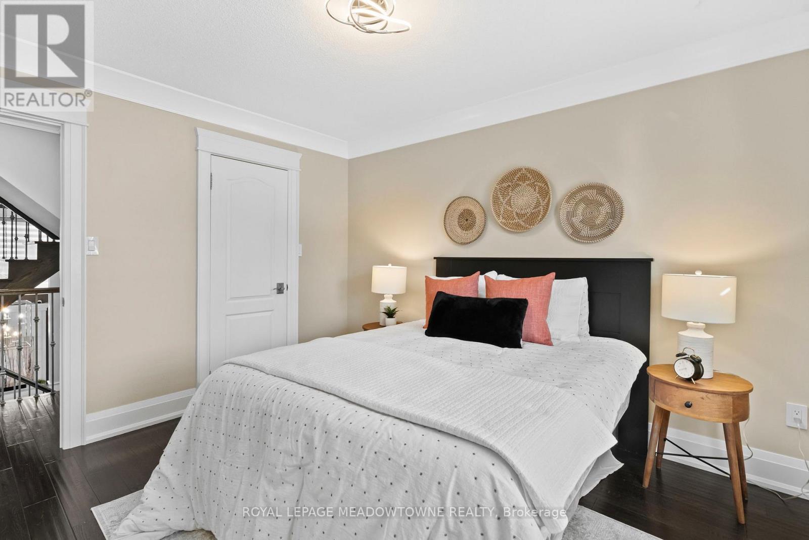 












729 WETTLAUFER TERRACE

,
Milton,




Ontario
L9T8M8

