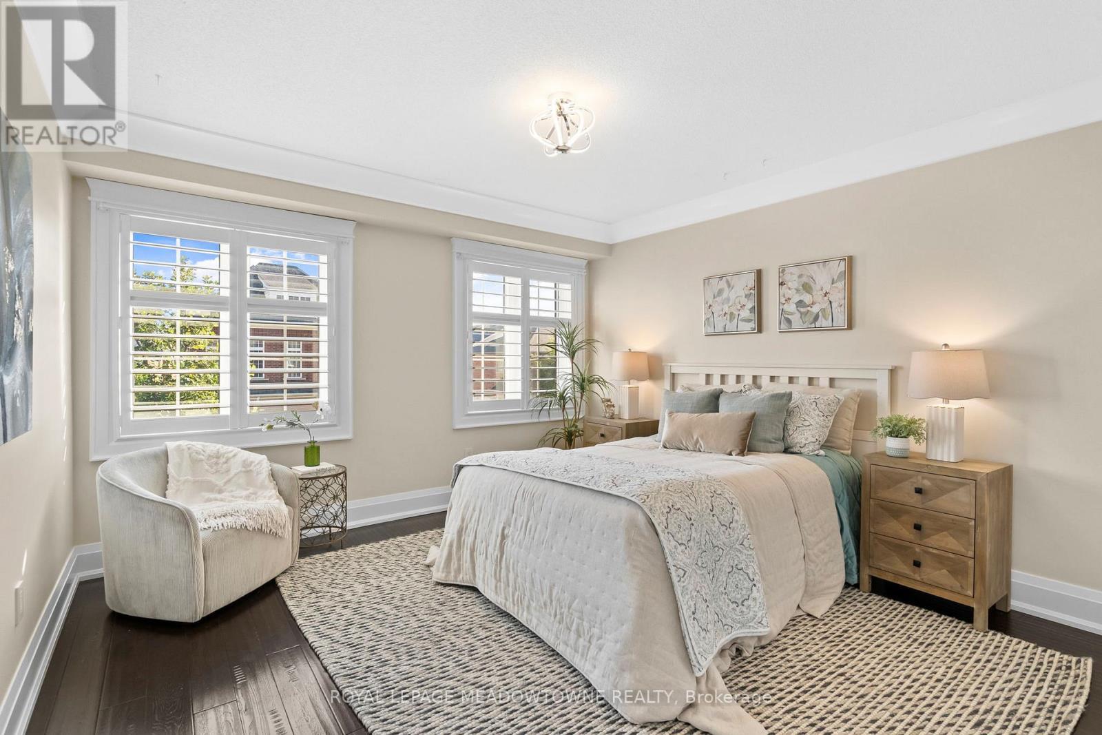 












729 WETTLAUFER TERRACE

,
Milton,




Ontario
L9T8M8

