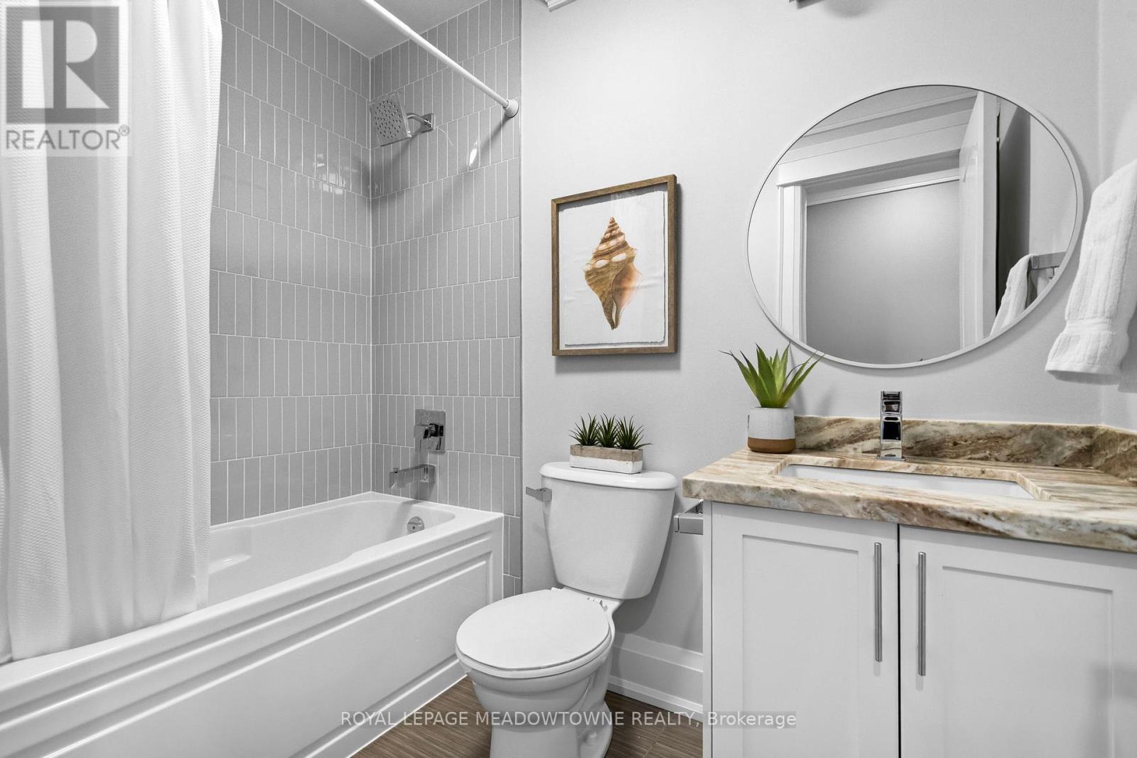 












729 WETTLAUFER TERRACE

,
Milton,




Ontario
L9T8M8

