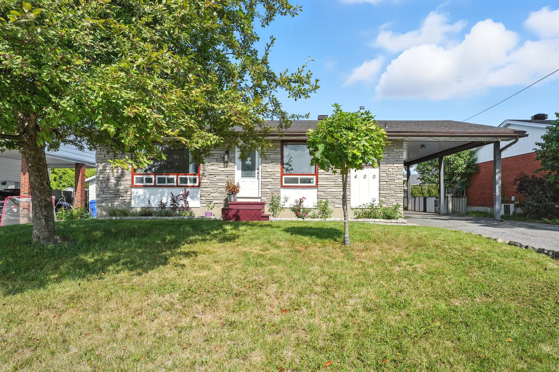 









400


Rue Murphy

,
Gatineau (Gatineau),




QC
J8P2X6

